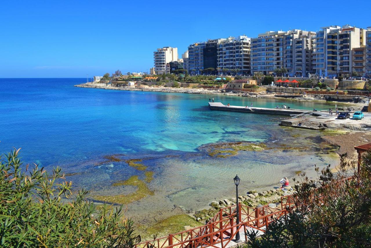 Modern Apartment In The Best Location, Perfect For Families Sliema Exterior photo